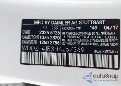 2017 Mercedes-Benz E 300 z USA, uszkodzony, nr VIN WDDZF4JB3HA257369